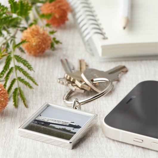 Porte-clés Space Shuttle Discovery (Côté)