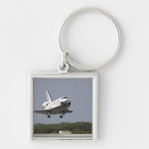 Porte-clés Space Shuttle Discovery approche l'atterrissage 2