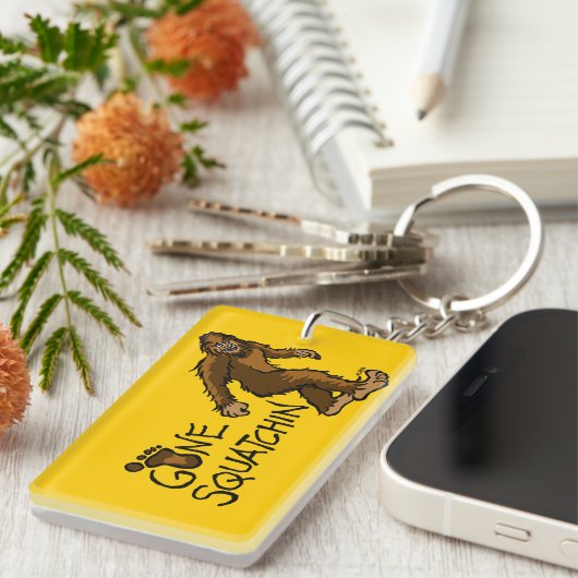 Porte-clés Squatchin allé (Devant droit)