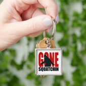Porte-clés Squatchin allé (rouge et noir) (main)