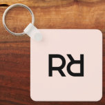 Porte-clés Stylish rose moderne Girly Monogramme Initial Luxe<br><div class="desc">Élégant rose moderne Girly Monogram Initial porte - clé de luxe Portez une touche de style personnel avec vous partout avec notre porte - clé monogramme personnalisé. Doté d'un design monogramme moderne et élégant sur un arrière - plan rose vif, ce porte - clé ajoute une touche simple mais élégante...</div>