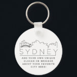 Porte-clés Sydney | Stylisé Skyline Custom Slogan<br><div class="desc">Un porte - clé unique représentant la belle et accueillante ville de Sydney, Australie. Ce porte - clé présente une illustration stylisée de l'horizon unique de la ville avec son nom en dessous. Sous le nom de la ville se trouve un endroit pour votre slogan ou déclaration unique sur votre...</div>