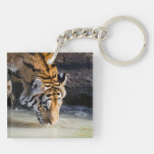 Porte-clés Tigre mou dans l'herbe (Dos)