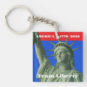 Porte-clés Torche en haut ! Emblème de la liberté • 1776–2026