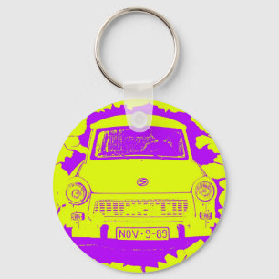Porte-clés Trabant Car and Yellow/Purple Berlin Wall