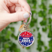 PORTE-CLÉS TRUMP 2024 MAGA (main)