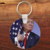 Porte-clés Trump accablé le drapeau américain (Recto)