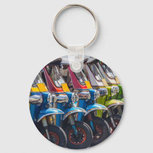 Porte-clés Tuk tuk dans une rangée