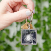 Porte-clés Typhon Sinlaku 2 (main)