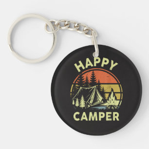 Porte-clés Un campeur heureux tout-petit garçon drôle camping