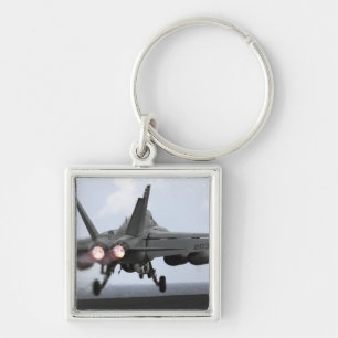 Porte-clés Un F/A-18E Super Hornet lance