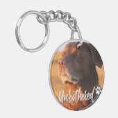 Porte-clés Unbothered Golden Hour Dog – Premium Minimalist  (Devant gauche)