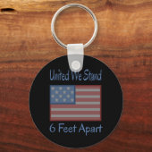 Porte-clés United We Stand 6 Feet Apart USA Drapeau (Recto)