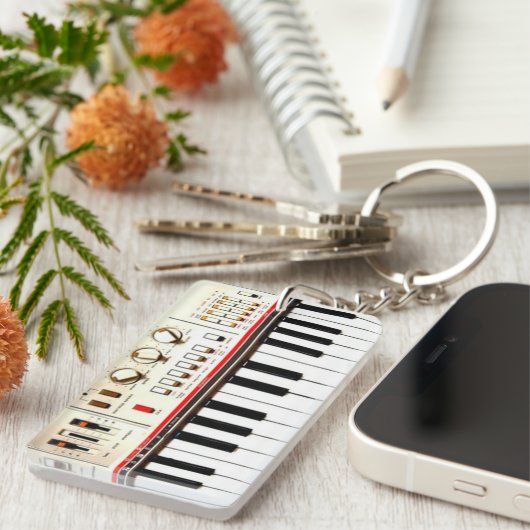 Porte-clés Vieux clavier électrique (Devant droit)