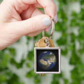 Porte-clés Vue complète de l'Afrique, de l'Europe et du Moyen (main)