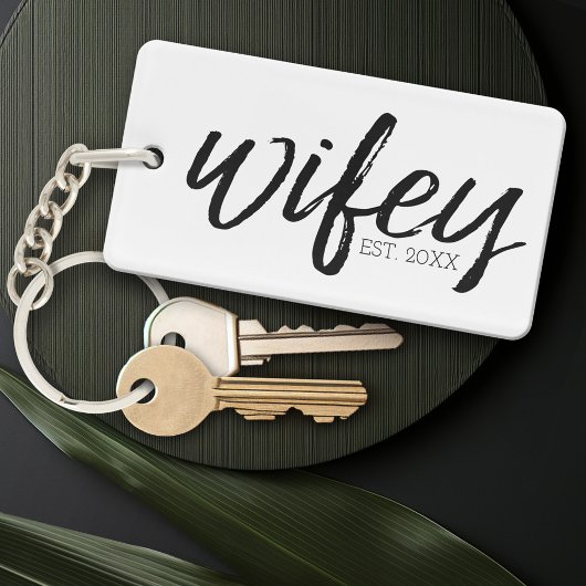 Porte-clés Wifey - Whimsical Black Calligraphy pour la mariée
