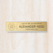 Porte de bureau avec plaques de nom de logo en or (Devant)