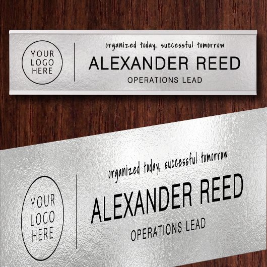 Porte de bureau avec plaques de nom de logo modern