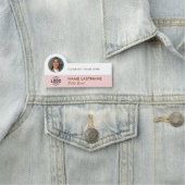 Porte-nom Ajouter Logo Photo Modern Blush Pink White Busines (En situation)