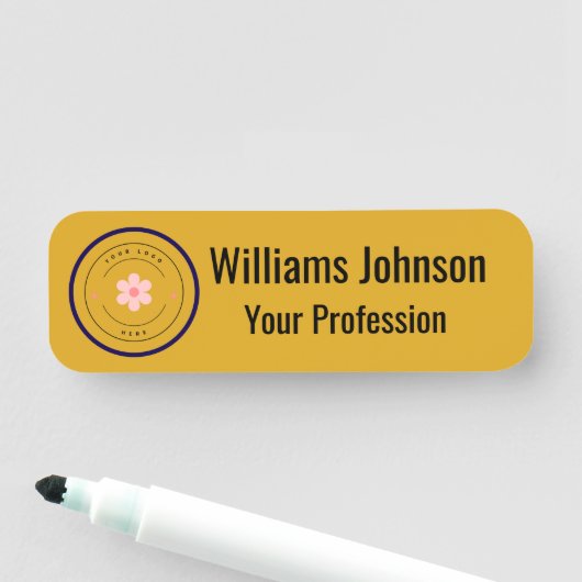 Porte-nom Balise Nom de l'employé du logo personnalisé (En situation)