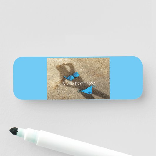 Porte-nom Blue Bikini Beach Sand Thunder_Cove (En situation)