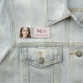 Porte-nom Blush Rose Logo Script Photo Maquillage  (En situation)