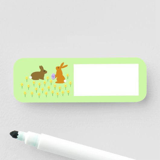 Porte-nom Bonnets de Pâques et jonquilles (En situation)