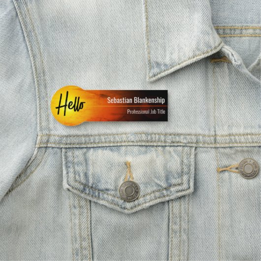 Porte-nom Bright Sunset Artwork Professionnel Hello Script (En situation)