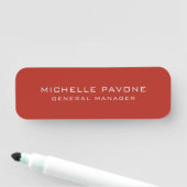 Porte-nom Brique Rouge & Gris Simple Élégant Professionnel (En situation)