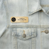 Porte-nom Business Logo Modern Professional Employee Gold (En situation)