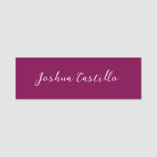 Porte-nom Calligraphie Simple Couleur Vin Professionnel