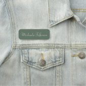 Porte-nom Calligraphie verte sauge tendance mode (En situation)