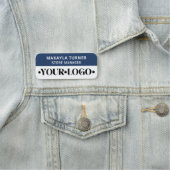 Porte-nom Custom Logo Employee Blue (En situation)