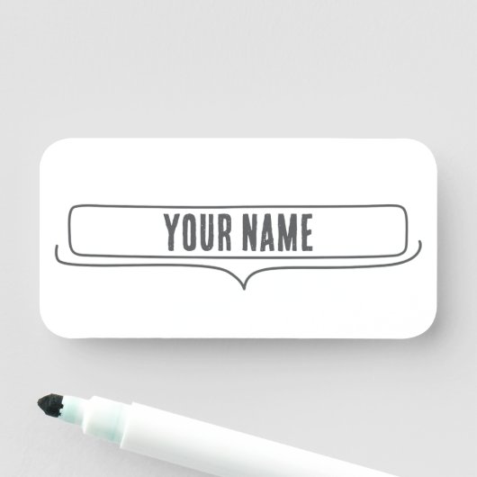 Porte-nom Custom Name Tag – Speech Frame (En situation)