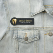 Porte-nom Dentist Gold Logo Professionnel (En situation)