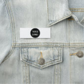 Porte-nom Design de code QR noir élégant | Marque élégante (En situation)