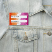 Porte-nom Drapeau de fierté lesbienne abstrait personnalisab (En situation)