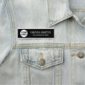 Porte-nom Elegant Dark Theme Employee (En situation)