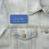 Porte-nom Elegant Script Modern Name Blue Business (En situation)