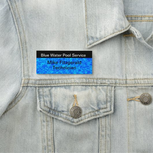 Porte-nom Employé de service de piscine (En situation)