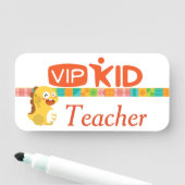 Porte-nom Épingle de l'enseignant VIPKid (En situation)