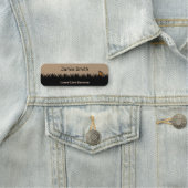 Porte-nom Garden Maintenance Service Khaki & Black (En situation)