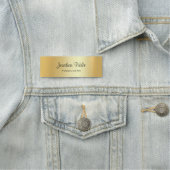 Porte-nom Glamor Gold Petit Rectangle de script manuel moder (En situation)