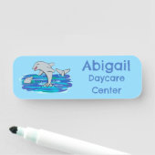 Porte-nom Illustration de dauphins heureux adorables (En situation)