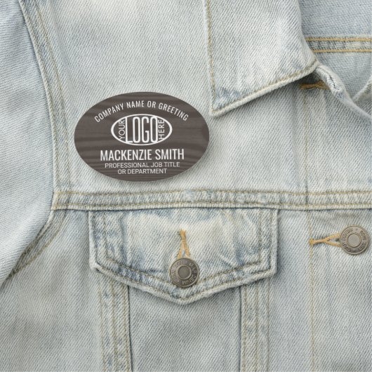 Porte-nom Logo de l'entreprise Identifiant de l'employé Brow (En situation)