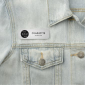 Porte-nom Logo de marque employé professionnel Silver (En situation)
