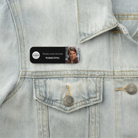 Porte-nom Logo photo de l'employé noir blanc simple (En situation)