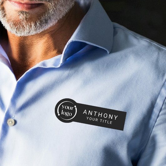 Porte-nom Logo professionnel simple et moderne sur noir