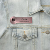 Porte-nom Logo rond Rose métallurgique brossé Gold Name Bali (En situation)