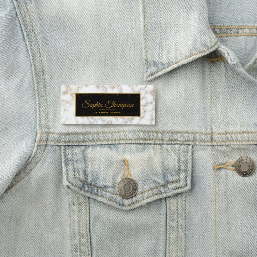 Porte-nom Marbre blanc d'or moderne (En situation)